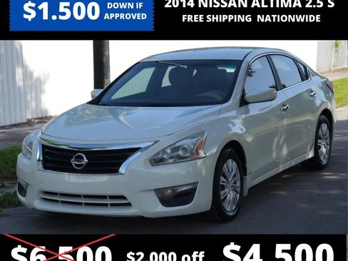 Used 2014 Nissan Altima 2.5 S w/ Display Audio Package FWD image 1