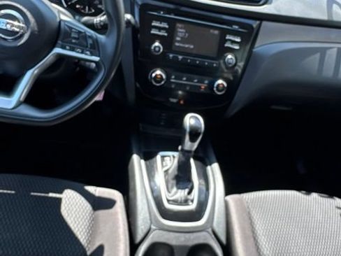 Used 2017 Nissan Rogue Sport S w/ S Appearance Package AWD/4WD image 27