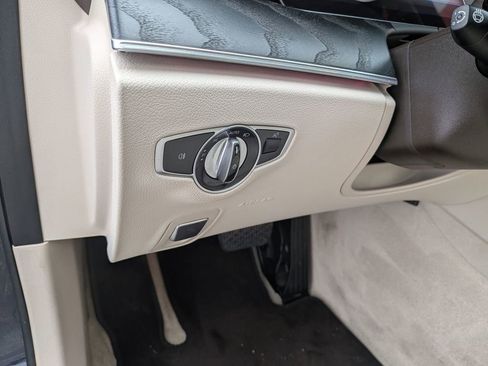 Used 2020 Mercedes-Benz E 350 4MATIC Sedan image 16