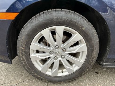 Used 2018 Honda Odyssey LX image 37