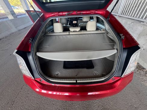 Used 2010 Toyota Prius Five image 22