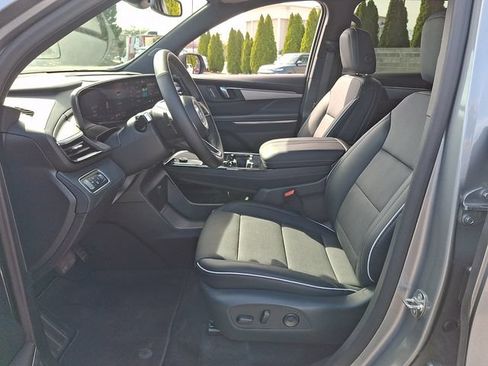 Used 2026 Buick Enclave Preferred AWD/4WD image 15