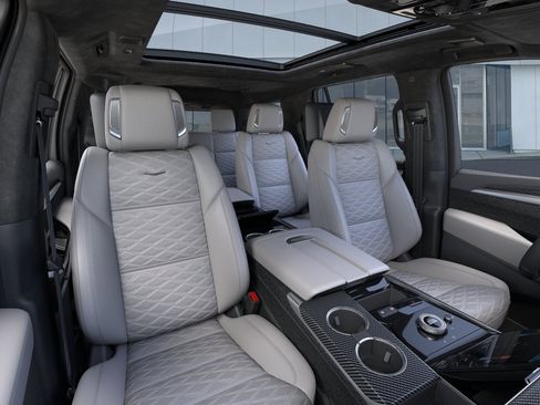 New 2026 Cadillac Escalade V AWD/4WD image 16