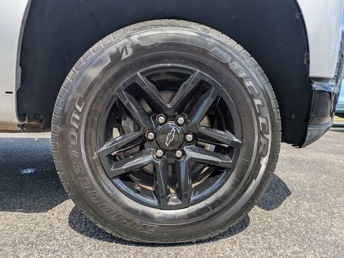 Used 2019 Chevrolet Silverado 1500 Custom Trail Boss w/ Custom Convenience Package AWD/4WD image 13
