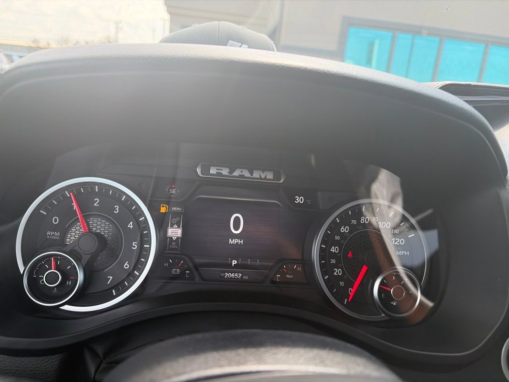 Used 2026 RAM 1500 Warlock AWD/4WD image 25