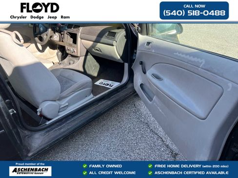 Used 2005 Chevrolet Cobalt Coupe image 16