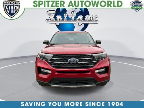 Used 2023 Ford Explorer XLT w/ Equipment Group 202A image 3