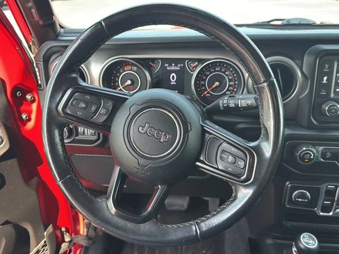 Used 2019 Jeep Wrangler Unlimited Sport S AWD/4WD image 14
