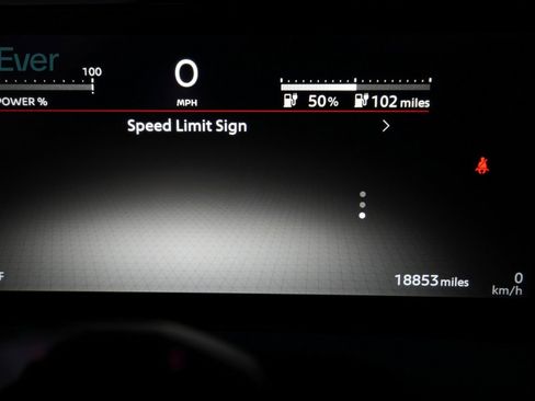 Used 2023 Nissan Ariya image 28