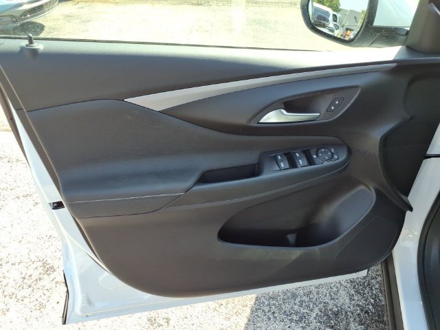 New 2026 Buick Envista Sport Touring w/ Convenience I Package FWD image 26
