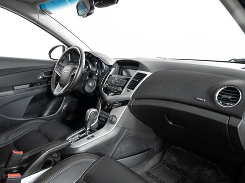 Used 2012 Chevrolet Cruze LT w/ RS Package image 25