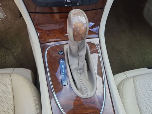 Used 2004 Mercedes-Benz E 320 Sedan image 19