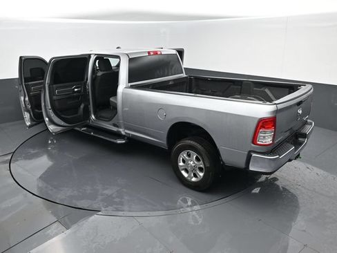 Used 2024 RAM 2500 Big Horn AWD/4WD image 24