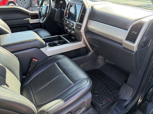 Used 2022 Ford F350 Lariat w/ Lariat Ultimate Package AWD/4WD image 31