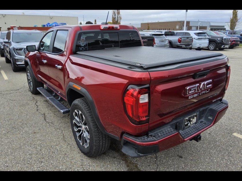 Used 2026 GMC Canyon Denali AWD/4WD image 3