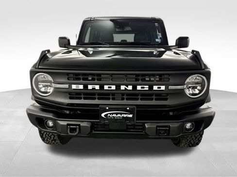 Used 2024 Ford Bronco Black Diamond image 3