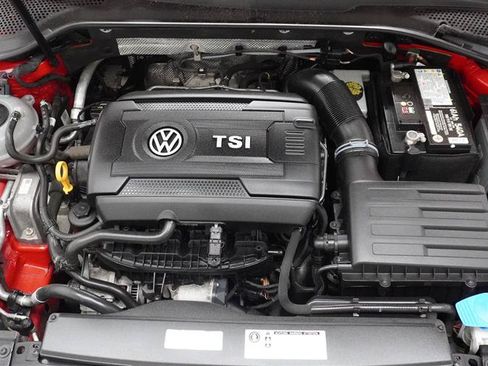 Used 2017 Volkswagen Golf Wolfsburg Edition FWD image 28