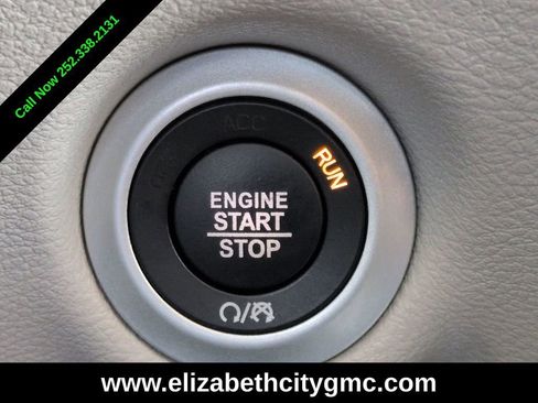 Used 2024 Chrysler Voyager LX FWD image 32