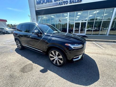 Used 2021 Volvo XC90 T6 Inscription w/ Protection Package Premier image 2