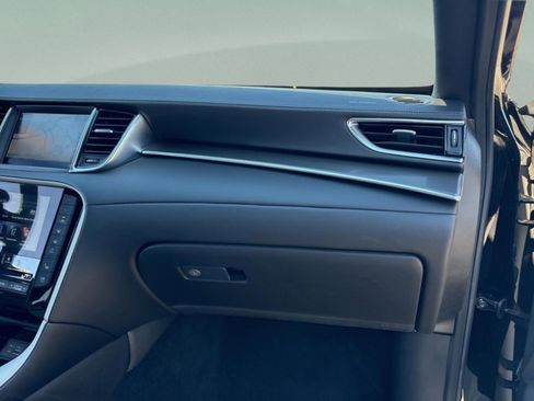 Used 2025 INFINITI QX55 Essential image 38