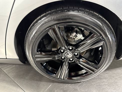 Used 2024 Honda Accord Sport image 12