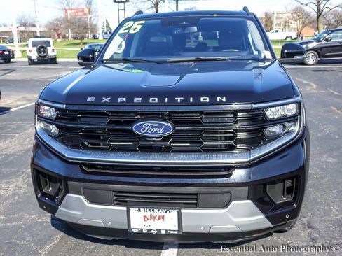 Used 2025 Ford Expedition Max Platinum AWD/4WD image 6