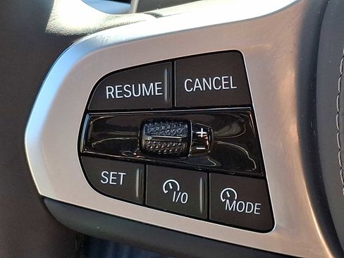 Certified 2025 BMW X7 xDrive40i w/ M Sport Package AWD/4WD image 24