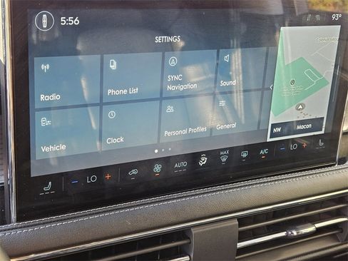 Used 2023 Lincoln Corsair AWD image 23