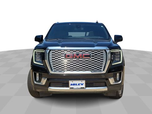 Used 2022 GMC Yukon Denali AWD/4WD image 3