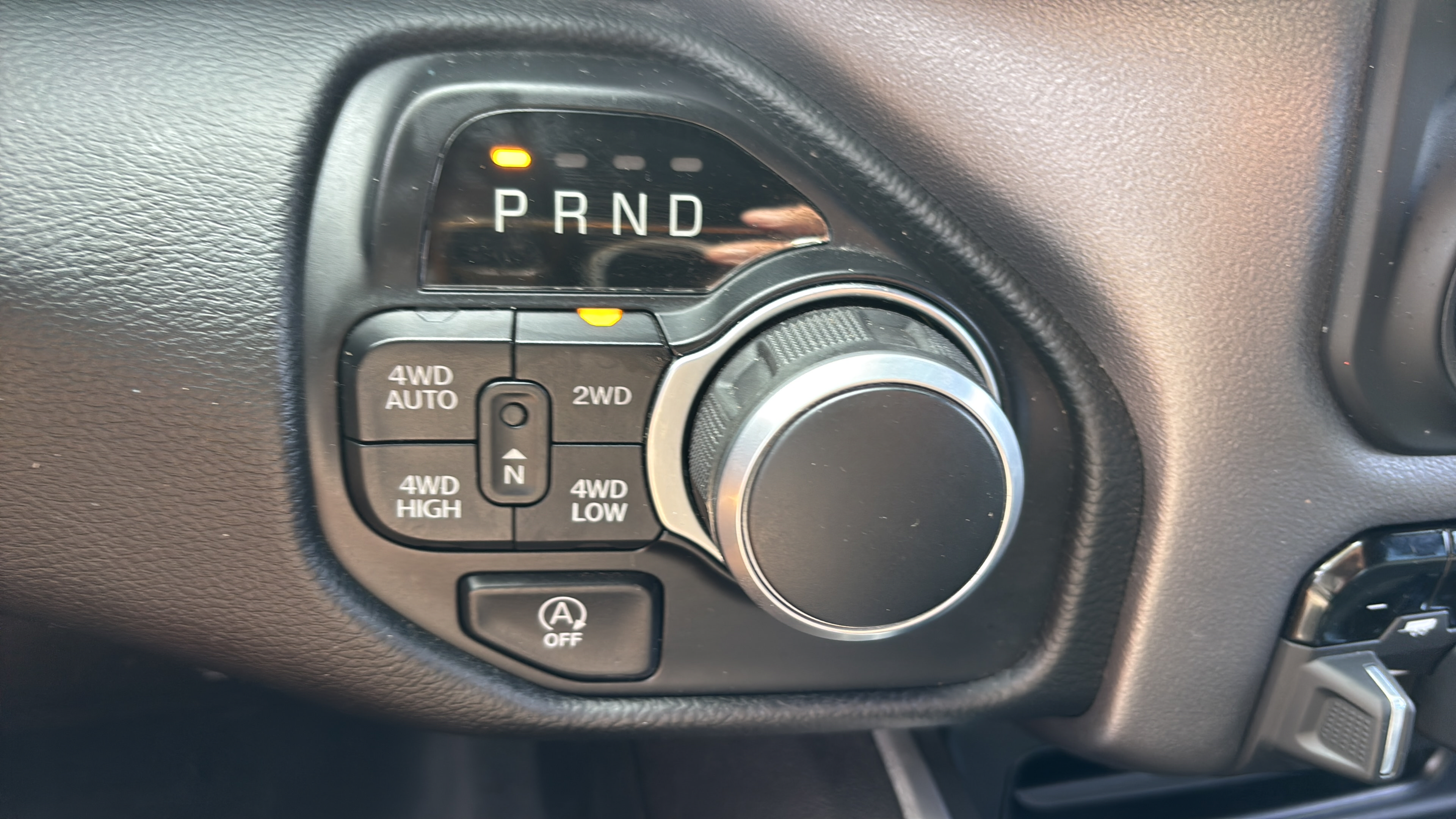 Used 2020 RAM 1500 Big Horn AWD/4WD image 20