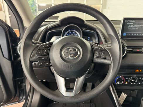 Used 2018 Toyota Yaris iA image 16