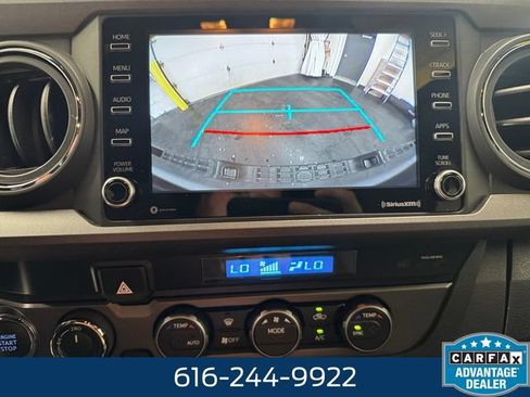 Used 2021 Toyota Tacoma TRD Off-Road w/ Technology Package AWD/4WD image 15