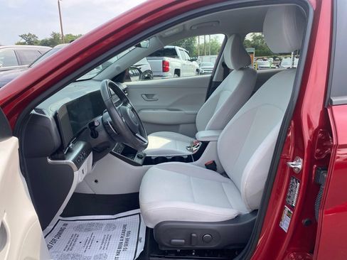 Certified 2024 Hyundai Kona SEL w/ Convenience Package AWD/4WD image 13