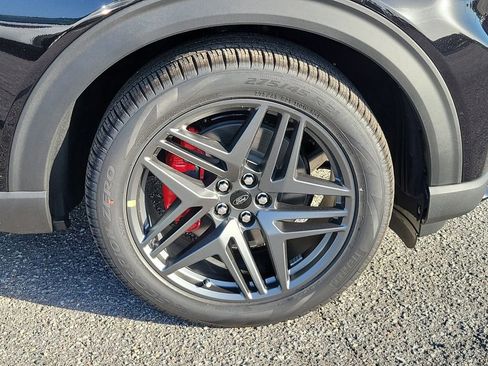 New 2026 Ford Explorer ST AWD/4WD image 7