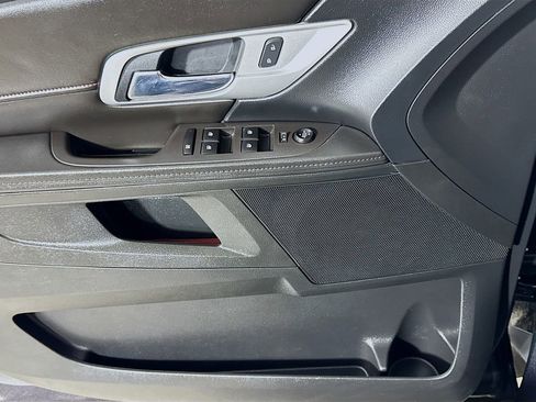 Used 2016 GMC Terrain SLE FWD image 15
