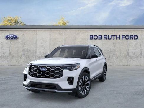 New 2026 Ford Explorer Platinum w/ LUX Leather Package image 3