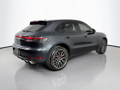 Certified 2021 Porsche Macan S AWD/4WD image 7
