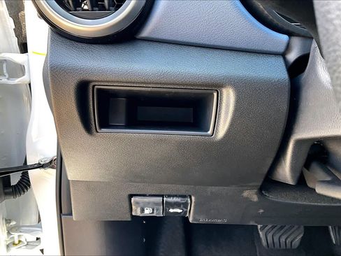 New 2025 Nissan Versa SV w/ Trunk Package image 15