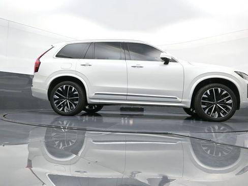 Used 2025 Volvo XC90 T8 Ultra w/ Protection Package image 29