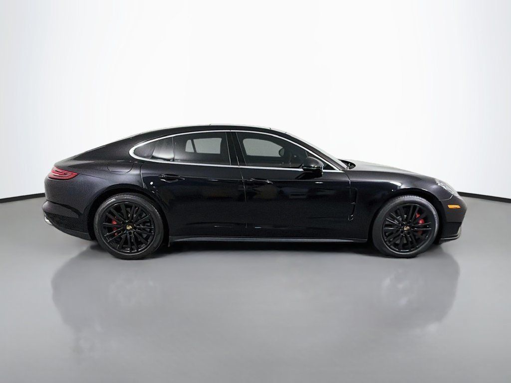 Used 2017 Porsche Panamera Turbo AWD/4WD image 4