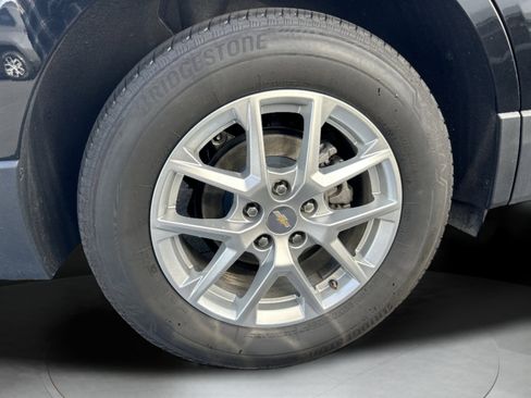 Used 2024 Chevrolet Equinox LT image 8