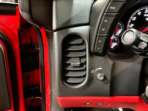 Used 2013 Chevrolet Corvette Grand Sport w/ 2LT Preferred Equipment Group image 29