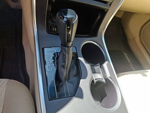 Used 2017 Toyota Camry LE image 17