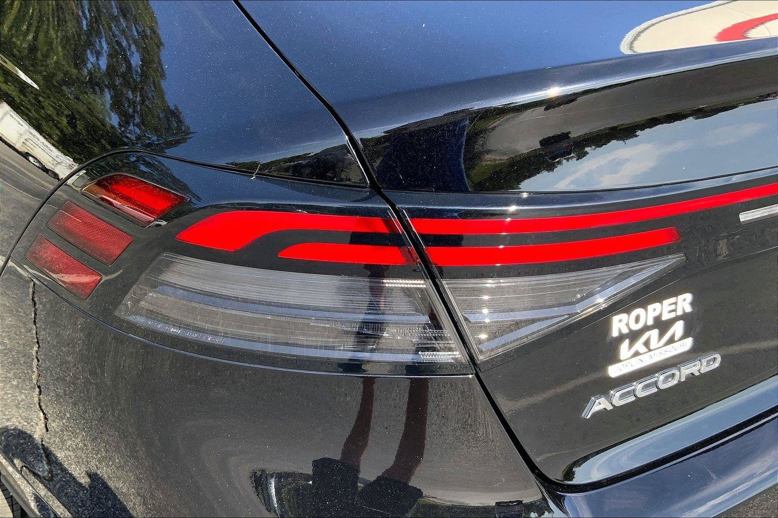 Used 2024 Honda Accord EX image 28
