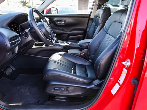 Certified 2025 Honda HR-V EX-L image 10