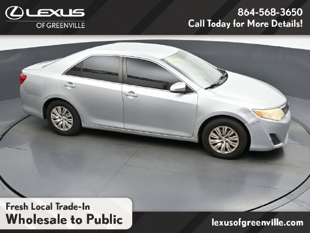 Used 2014 Toyota Camry FWD image 24