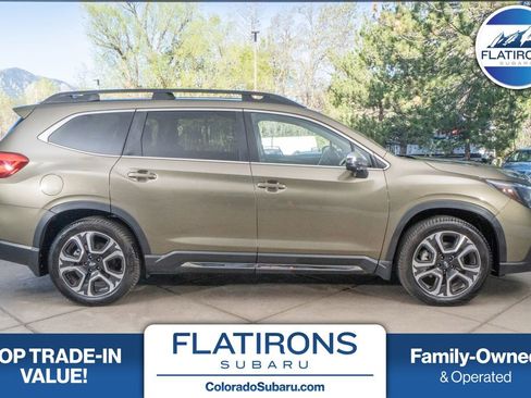 Used 2023 Subaru Ascent Limited w/ Technology Package AWD/4WD image 1