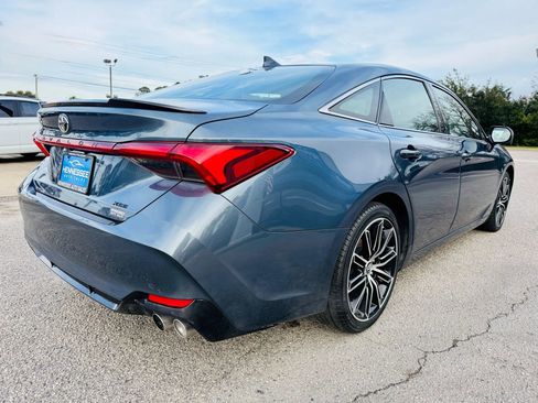 Used 2019 Toyota Avalon XSE w/ All Weather Liner Package image 32