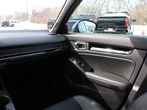 Used 2022 Honda Civic Sport Touring image 12