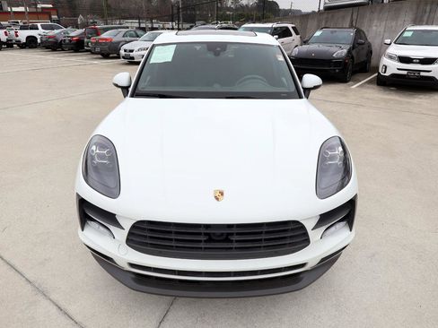 Used 2021 Porsche Macan image 11